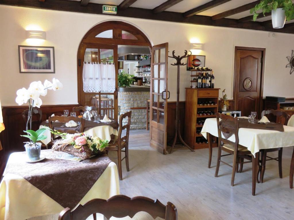 فندق Frayssinetفي  Le Relais Du Pont De Rhodes المظهر الخارجي الصورة